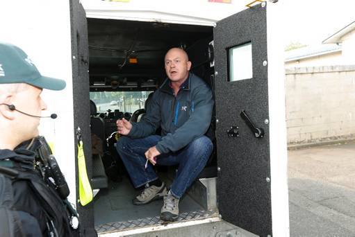 anote2mich's tweet image. This is what happens to you, when
you tell the PSNI
a 'bridge of lies' .. 🤣🤣