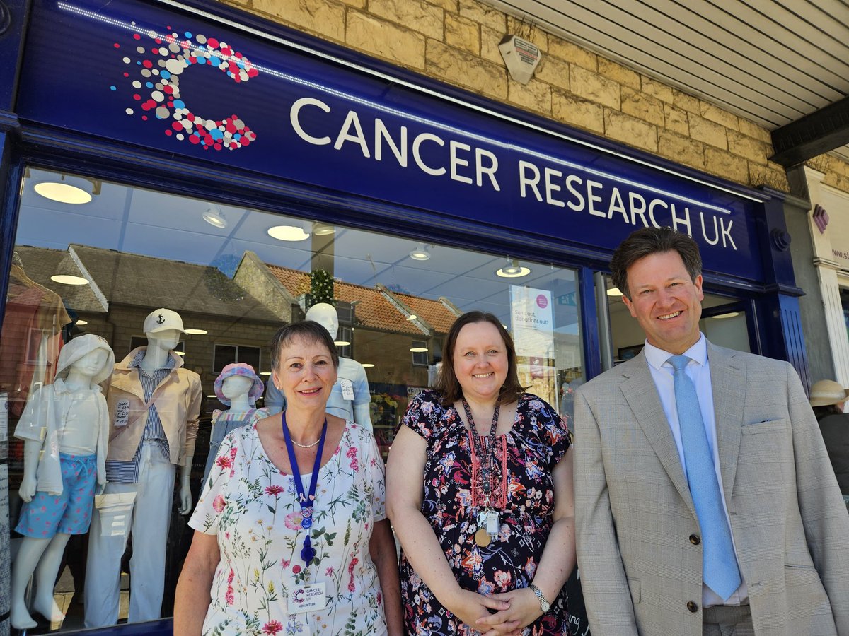 AlecShelbrooke's tweet image. 🛍 Thank you to @CR_UK #Wetherby for showing me the inner workings of their shop and introducing me to their incredible volunteers on Friday.
Your donations and purchases contributed towards more than £28m in profit in 2023/24 for the charity to fund life-saving research.