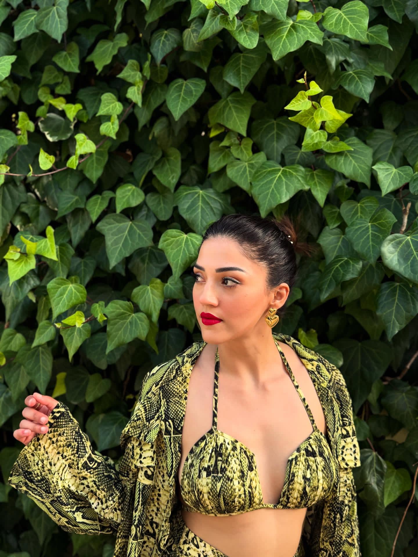 Gvvx5BtaoAAy5O1?format=jpg&name=large