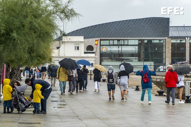 Cantabria empezará la semana con lluvias débiles y un descenso de las temperaturas, según la predicción para este lunes de la Agencia Estatal de Meteorología.