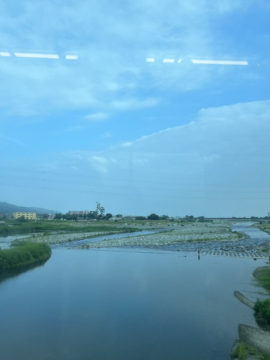 MTea215's tweet image. mizのライブ、とても良い夜だった.*･ﾟ
小田原で制作するつもりがいつの間にか旅行になってたけどそれが良かったと話してて、そう思い合える2人が素敵だと思った