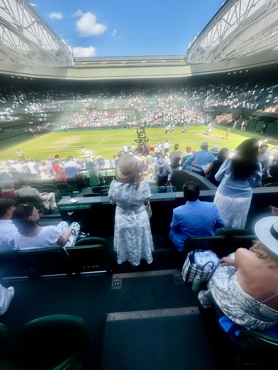 Spotted the <a href="/KensingtonRoyal/">The Prince and Princess of Wales</a> <a href="/Wimbledon/">Wimbledon</a> and me of course <a href="/carlosalcaraz/">Carlos Alcaraz</a> to win !