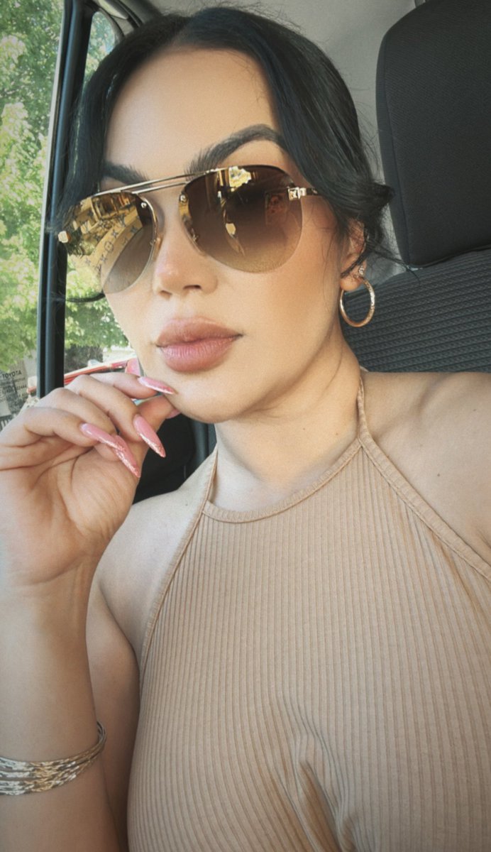 Happy Sunday 🍾🥳

Yesterday we went 3-2 +1.47U🤑

I’m 58-27 (68.6% Winning percentage🎯)+40.39 units the last 20 days😇

Im the hottest female capper on X 👩‍🏫🔥

50 likes❤️and retweets plus 20 comments✍🏼for my full MLB card posted on my page for free😇

Let’s stay winning 😘