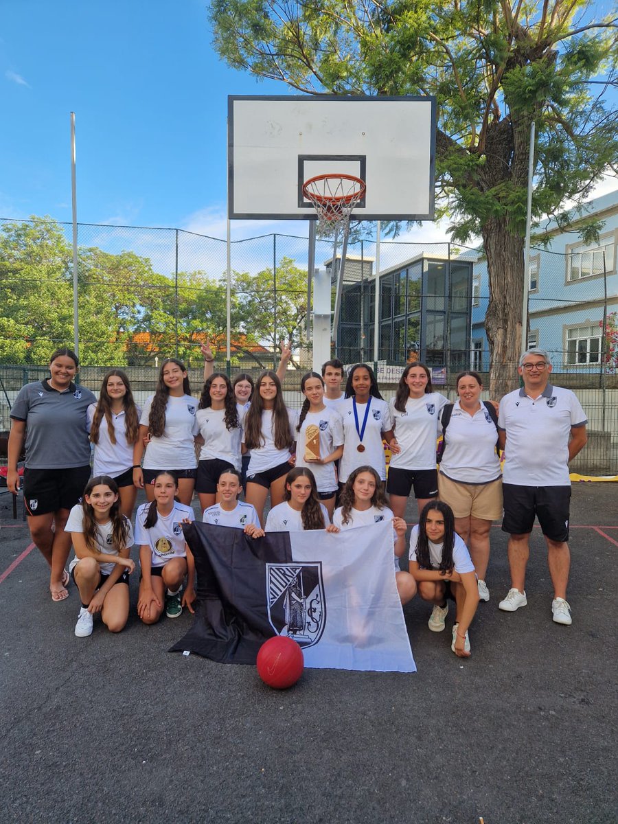 AVitoriaSempre's tweet image. 🏆 2 Lugar | Torneio CDEFF do Funchal
🏀 Sub-14 Feminino @VitoriaSC1922
⚫⚪ Parabéns Conquistadoras
