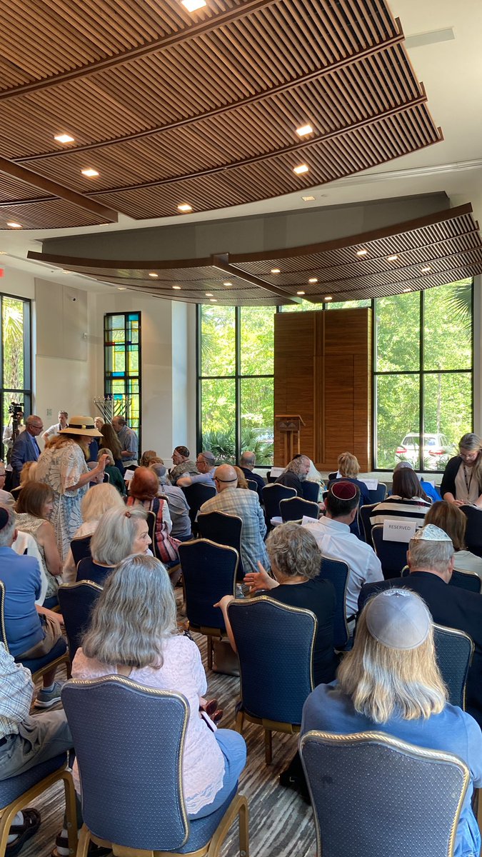CameronLimes's tweet photo. #HAPPENINGNOW Senator Lindsey Graham is expected to take the stage in Mount Pleasant to speak about American support in Israel @ABCNews4 https://t.co/z1gQftPpoX