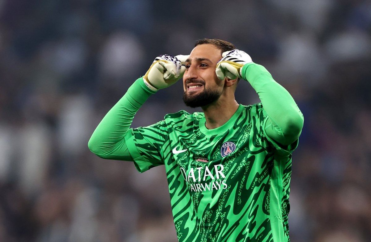 Chelsea and Man City set for Gianluigi Donnarumma transfer battle Chelsea and Man City set for Gianluigi Donnarumma transfer battle