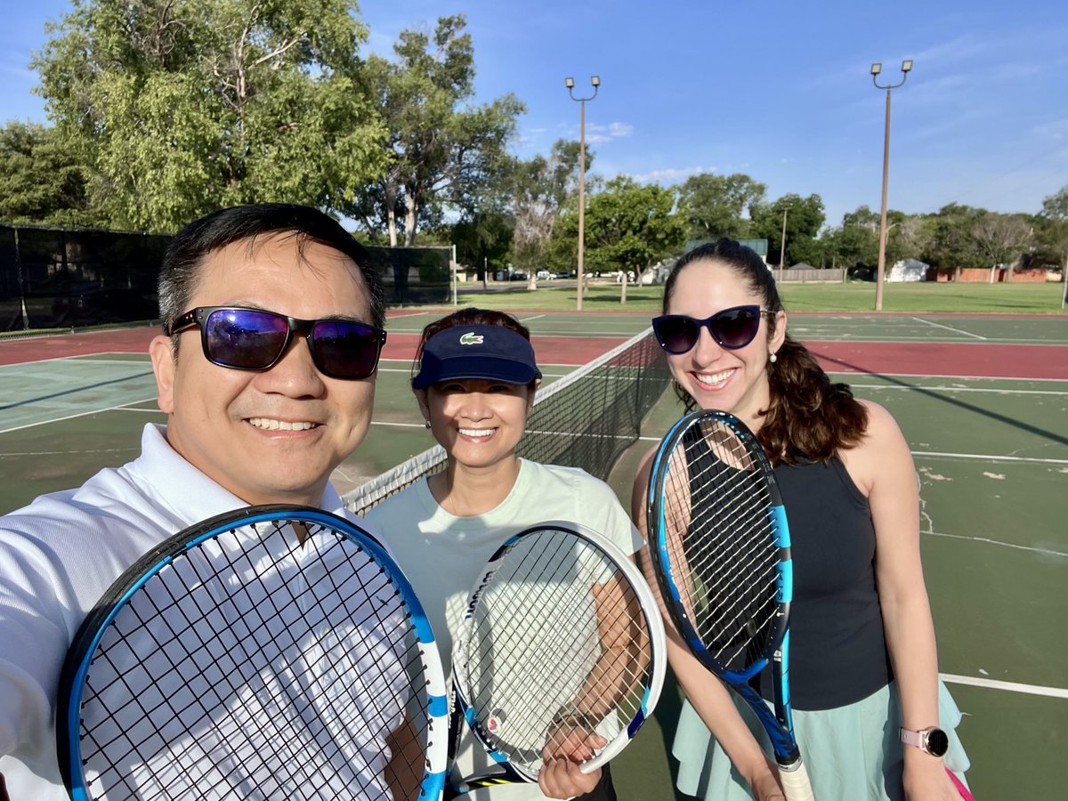 traumamd1's tweet image. Spending @Wimbledon Weekend with some 🎾 Tennis rallies @Bulldogpath and @TTUHSCSurgery colleague & friend Dr McCauley @TTUHSC