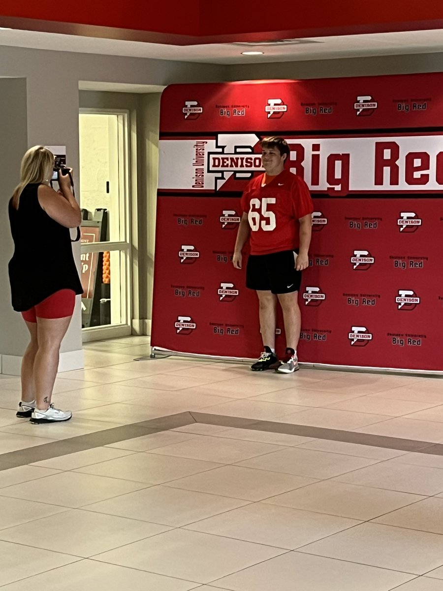 peyton_resor's tweet image. Had a great time back at Denison yesterday competing on the 2 day old turf! Thank you @coachhatem for a great camp and campus experience! 

Countdown to August 22 begins..