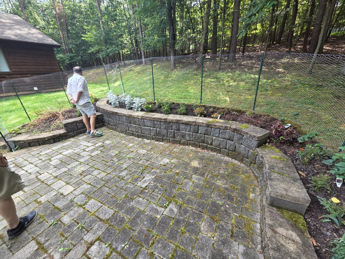 FriendsOfZman's tweet image. Zman&apos;s flower garden with the new deer-proof fence.