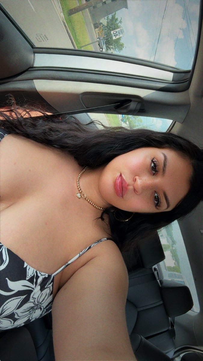 V I X E N ✨💋 (@mamiibelleza) on Twitter photo 