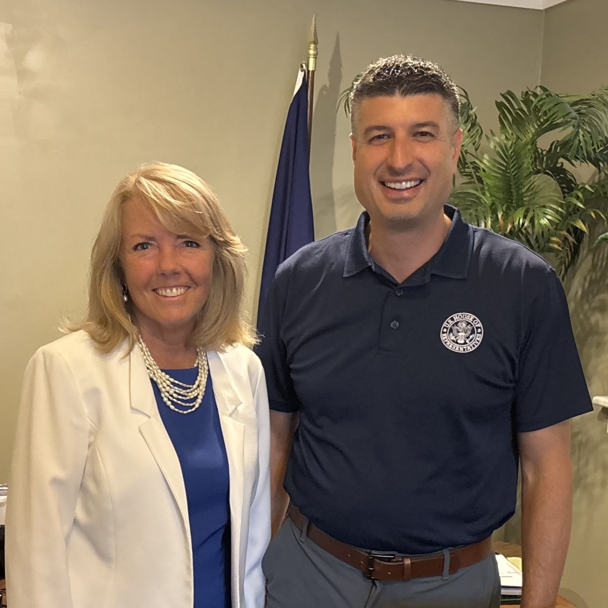 RepTomBarrett's tweet image. I had the privilege to meet with Laurie Baumer last week. Laurie is the President and CEO of the Capital Region Community Foundation, a special organization whose mission is to build vibrant communities in Ingham, Eaton, and Clinton counties by supporting other nonprofits with…