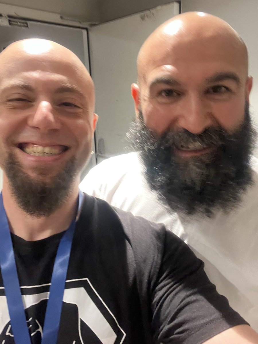 michbro66's tweet image. GoW 2 vs GoW (2018)