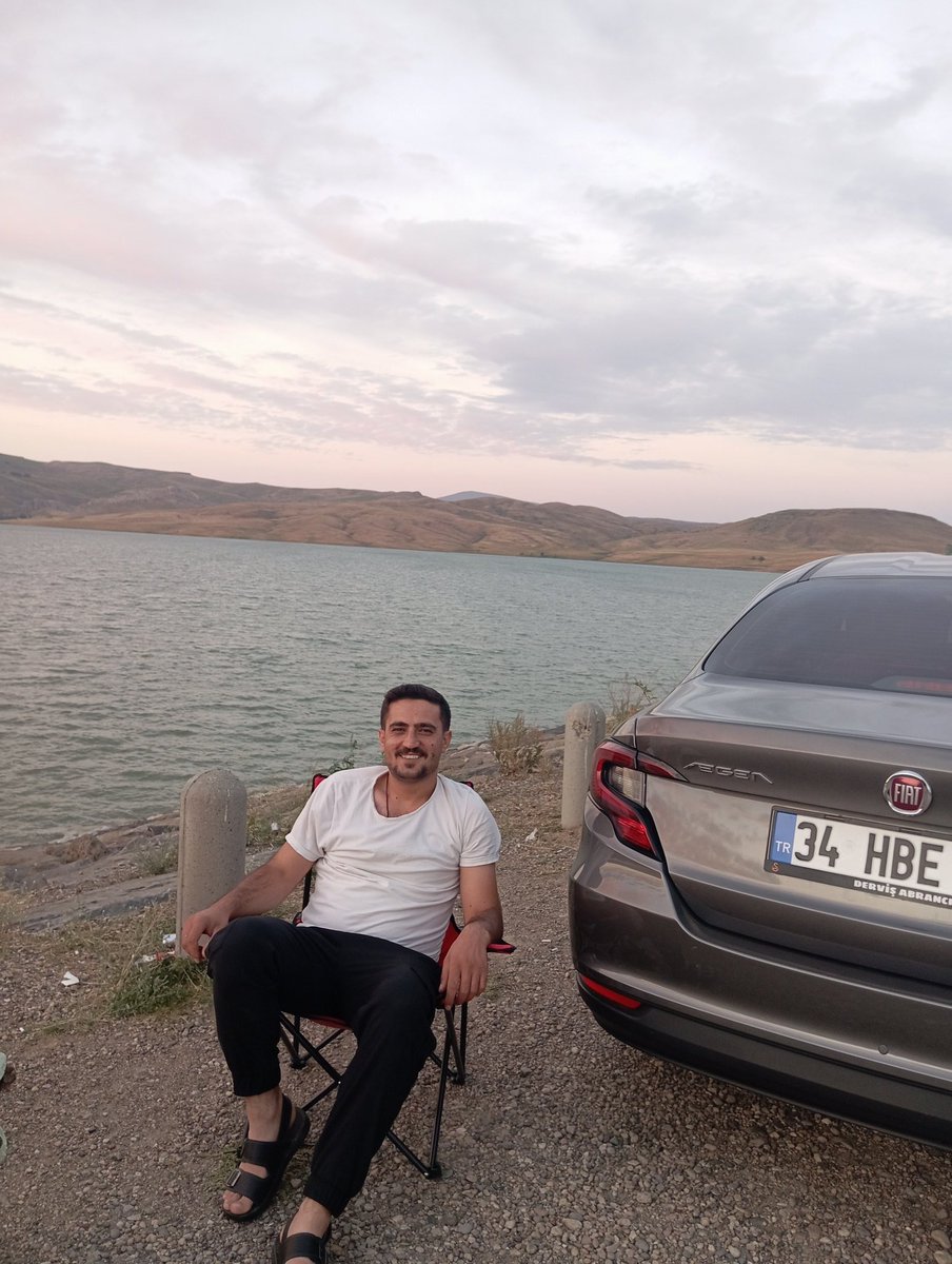 DAbranci's tweet photo. 🖤🚗 https://t.co/ldW3Has2q5