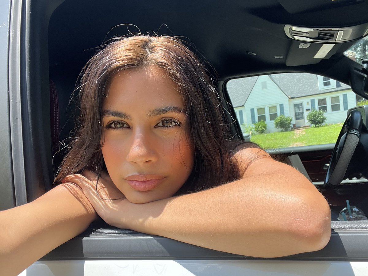 mauiskiies tweet media