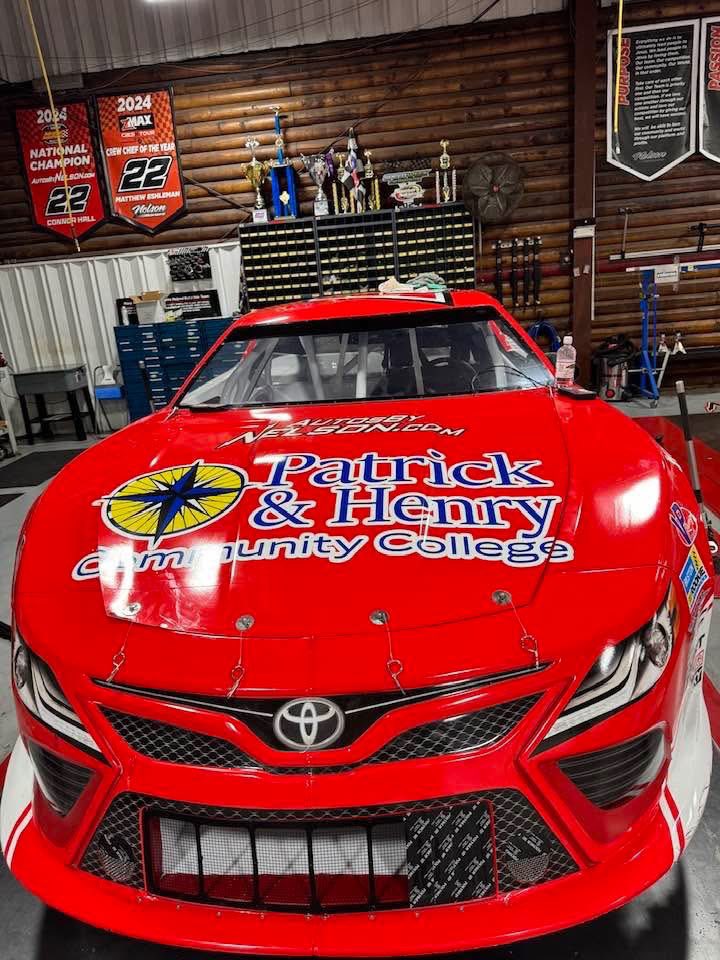 Julian_Austin24's tweet image. Trevor Ward will be driving the number 12 for Nelson Motorsports Saturday in the Hampton Heat at @LangleySpeedway
Photo from Barry Nelson.