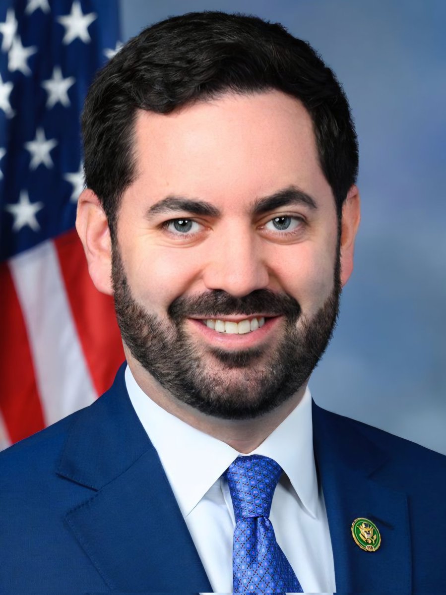 Publius (@ocraziocornpop) on Twitter photo 🚨 NEW: Mike Lawler (R-NY) says it is time to “MOVE ON” from Epstein.
Lawler has significant financial ties to AIPAC of over $684,000.
SHOULD WE ALL JUST FORGET ABOUT IT AND MOVE ON? 🚨 NEW: Mike Lawler (R-NY) says it is time to “MOVE ON” from Epstein.
Lawler has significant financial ties to AIPAC of over $684,000.
SHOULD WE ALL JUST FORGET ABOUT IT AND MOVE ON?