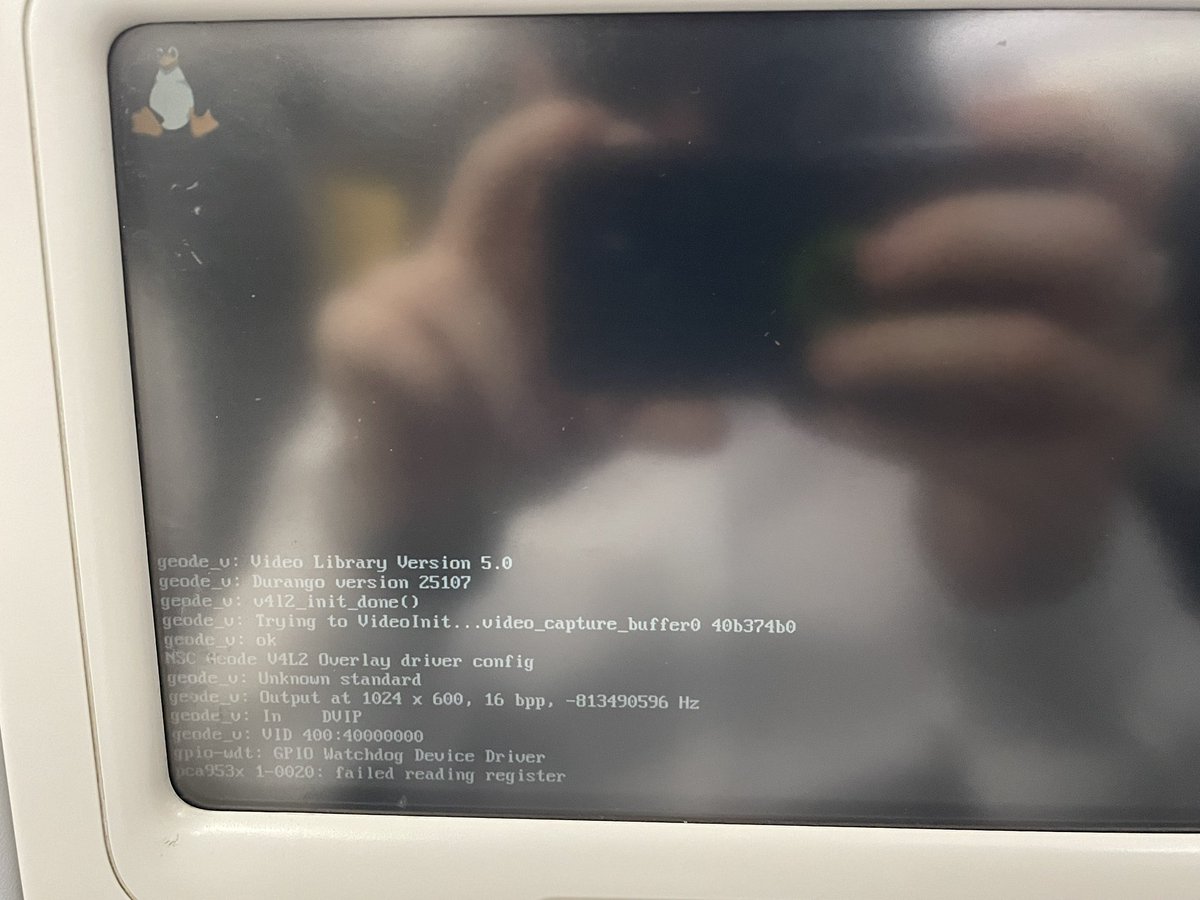 Something tells me is gonna be a boring flight😅