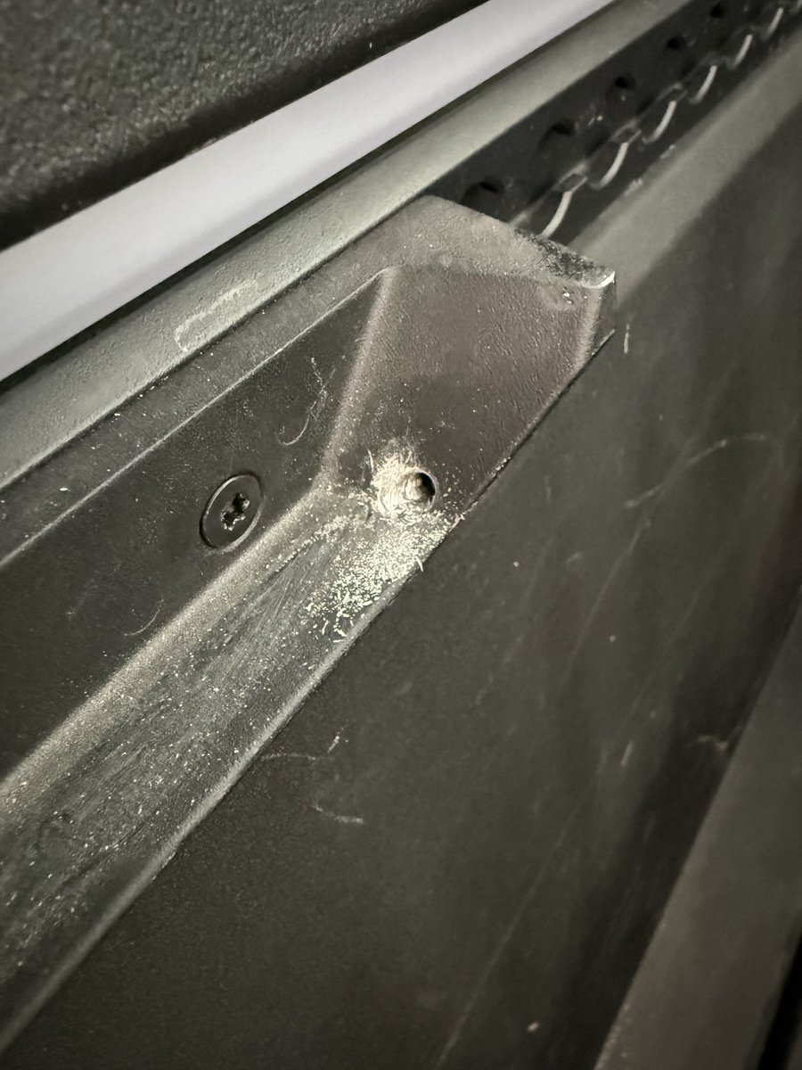 skylerity's tweet image. Anyone else have this issue with their Cybertent screw mount? It’s like the truck bed is slightly off symmetry, resulting in the tent screw holes always being a bit off and this strips out.
Every time I put the tent back in it’s hell to get this screwed in on this side only.…