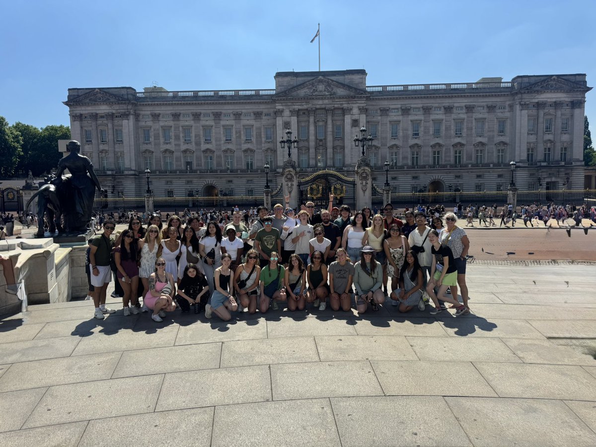 Ms. Andreu tweet media