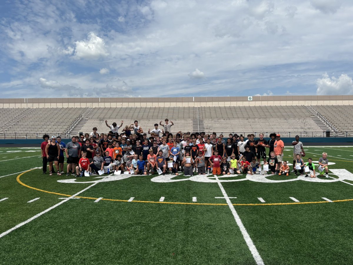 Valley Forge Patriots Football tweet media