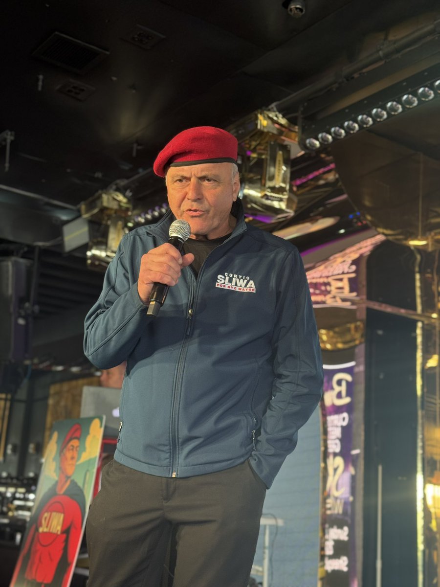 Frank Kopylov (@frank_kopylov1) on Twitter photo This man is our only hope to Save Our City.
This man is our only hope to Make Housing Affordable
This man is our only hope to Fix NYCโs Education System
This man is our only hope to make NYC Safe Starting Day One.
<a href="/CurtisSliwa/">Curtis Sliwa</a> for Mayor!! ๐บ๐ธ๐ฝ This man is our only hope to Save Our City.
This man is our only hope to Make Housing Affordable
This man is our only hope to Fix NYCโs Education System
This man is our only hope to make NYC Safe Starting Day One.
<a href="/CurtisSliwa/">Curtis Sliwa</a> for Mayor!! ๐บ๐ธ๐ฝ