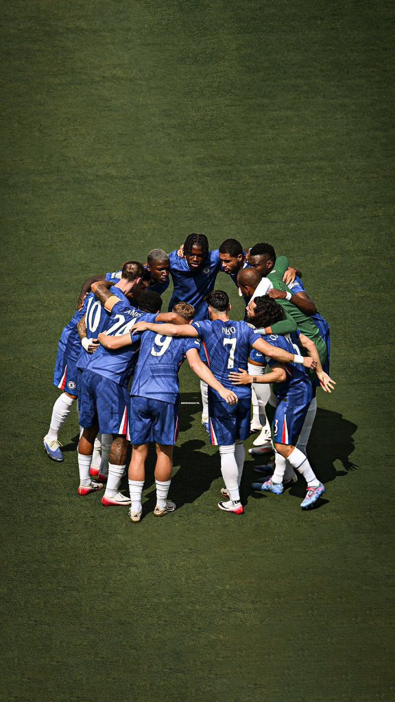 تشيلسي يتحكم بالطول والعرض 

انهى الشوط الأول متقدماً بثلاثة أهداف نظيفة في نهائي كأس العالم للأندية  .

#تشيلسي_باريس_سان_جيرمان