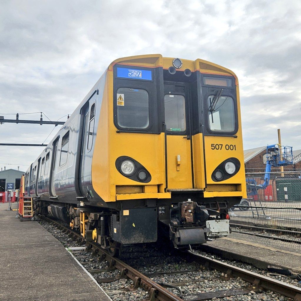 Class 507 Preservation (@class_507) on Twitter photo Been a busy few days with members of C507PS at <a href="/AlstomUK/">Alstom UK & Ireland</a> in Derby. It's farewell to the Farewell destination blind, and the original colour of underframe equipment is now being revealed. All to be ready for <a href="/greatestgather/">The Greatest Gathering</a> in just a few weeks! Been a busy few days with members of C507PS at <a href="/AlstomUK/">Alstom UK & Ireland</a> in Derby. It's farewell to the Farewell destination blind, and the original colour of underframe equipment is now being revealed. All to be ready for <a href="/greatestgather/">The Greatest Gathering</a> in just a few weeks!