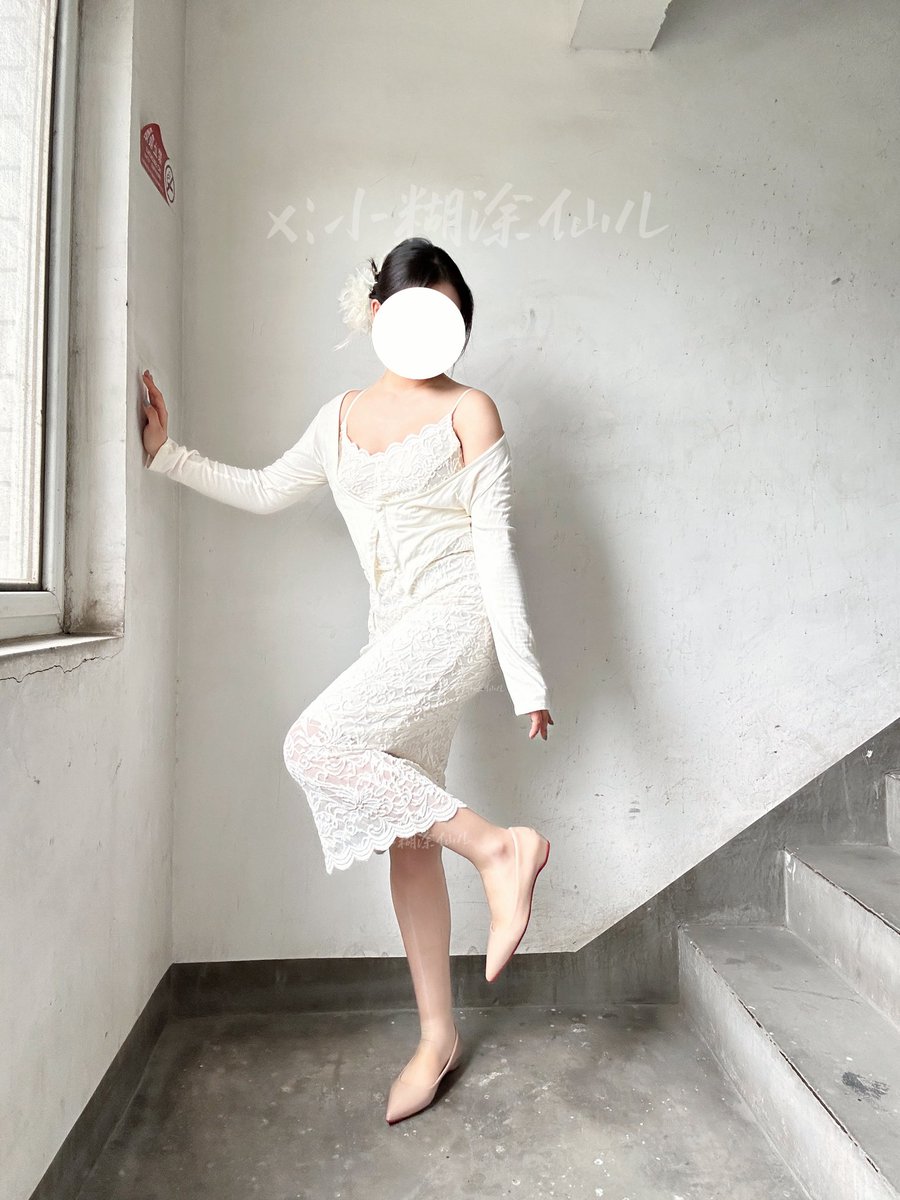 黄推福利内容 - 小糊涂仙儿(千粉揪奖)的精彩图片 福利姬小糊涂仙儿(千粉揪奖)分享的黄推图片4 - 网红私拍内容