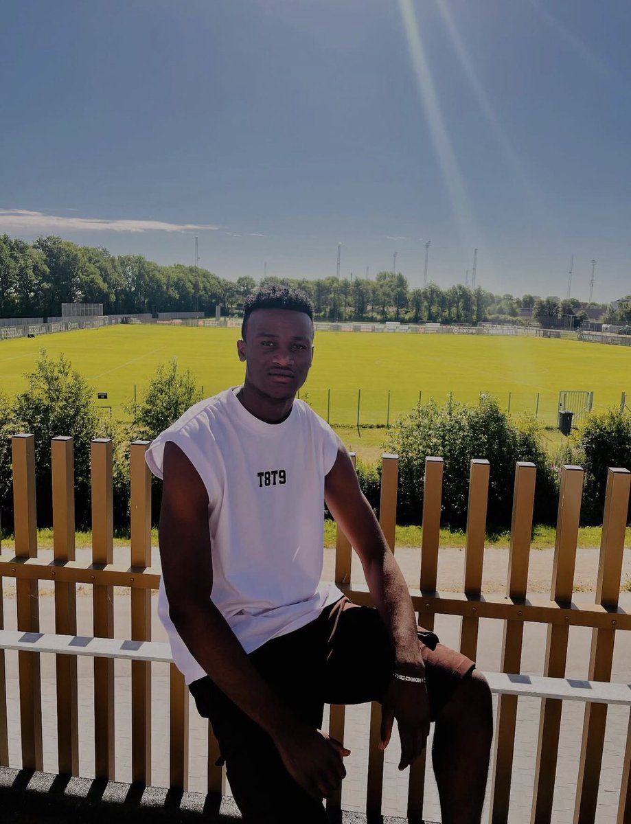 kazo_yefto's tweet photo. We would like to inform the move of our academy graduate H.Fils Francois from Rwanda in Bugesera Fc to Denmark 🇩🇰, all the best to our  academy graduate ⚽️💪. https://t.co/VPlDsqIzrm