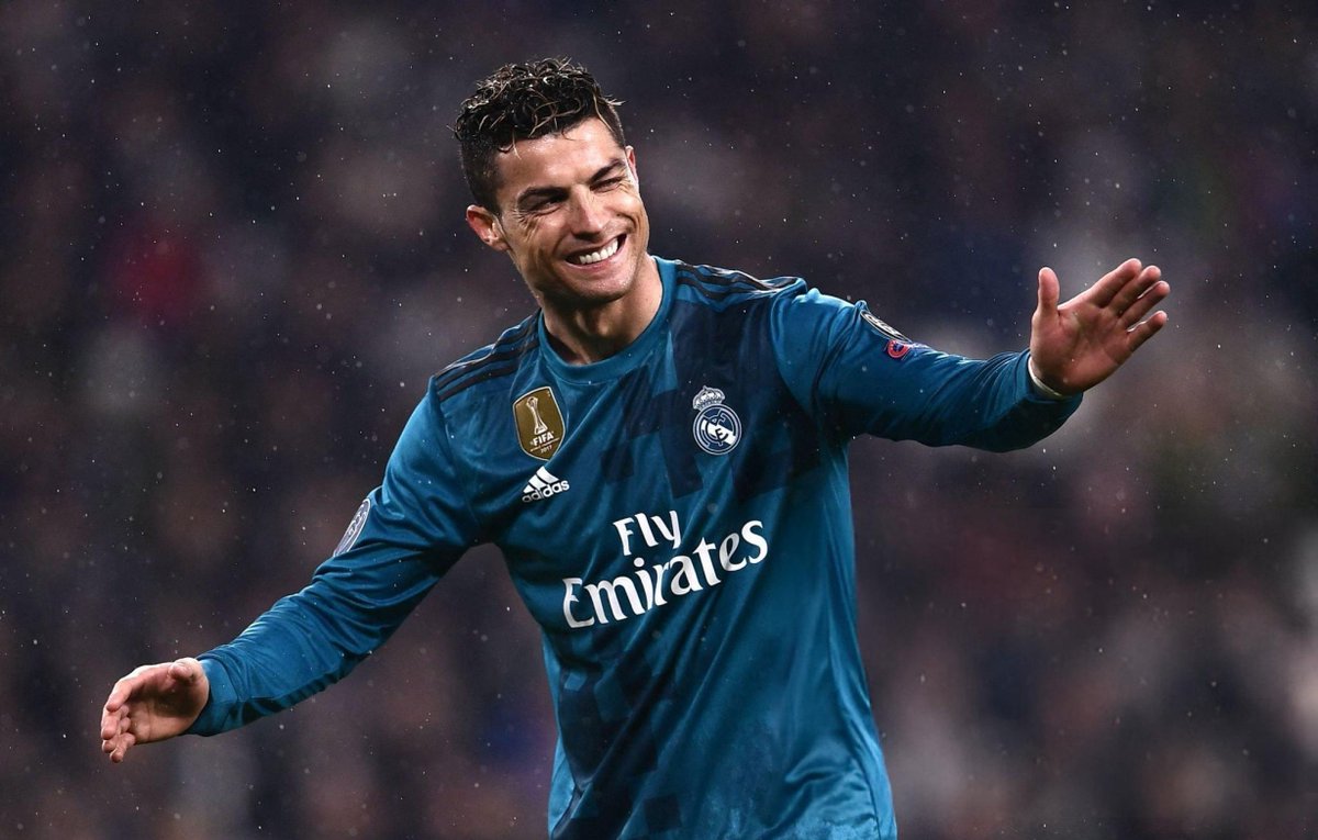 CR7xWorld tweet picture