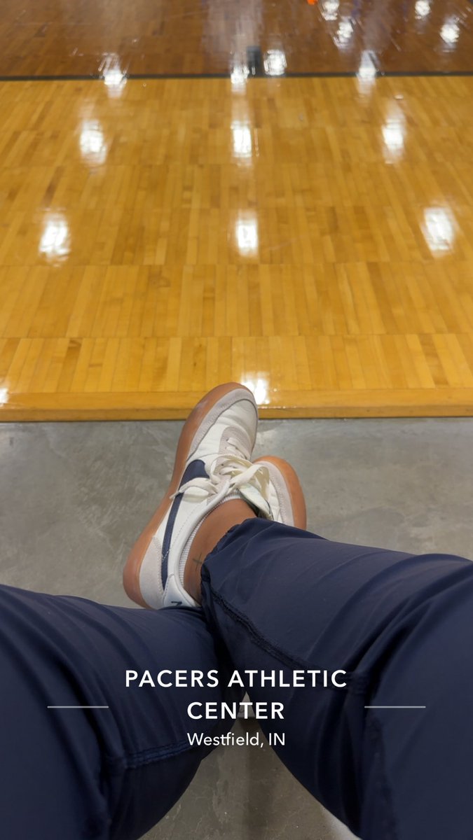 Jessica Jackson (@jjack_10) on Twitter photo Day 3️⃣..different state, different gym! Have seen some shot makers this morning! 
📍Indy Day 3️⃣..different state, different gym! Have seen some shot makers this morning! 
📍Indy