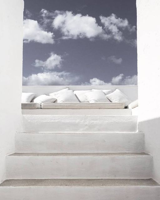 Supima's tweet image. The kind of comfort you have to see and feel to believe. Supima cotton brings an effortless upgrade this summer. 

🖼️: moroseta_homes on IG