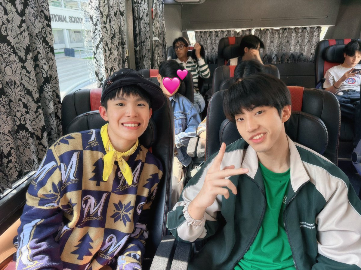BoysInLoveTH's tweet photo. มีซีนนี้พอดีเลยยยย #BoysInLoveSeriesGraduation https://t.co/HkeRPb7ap7