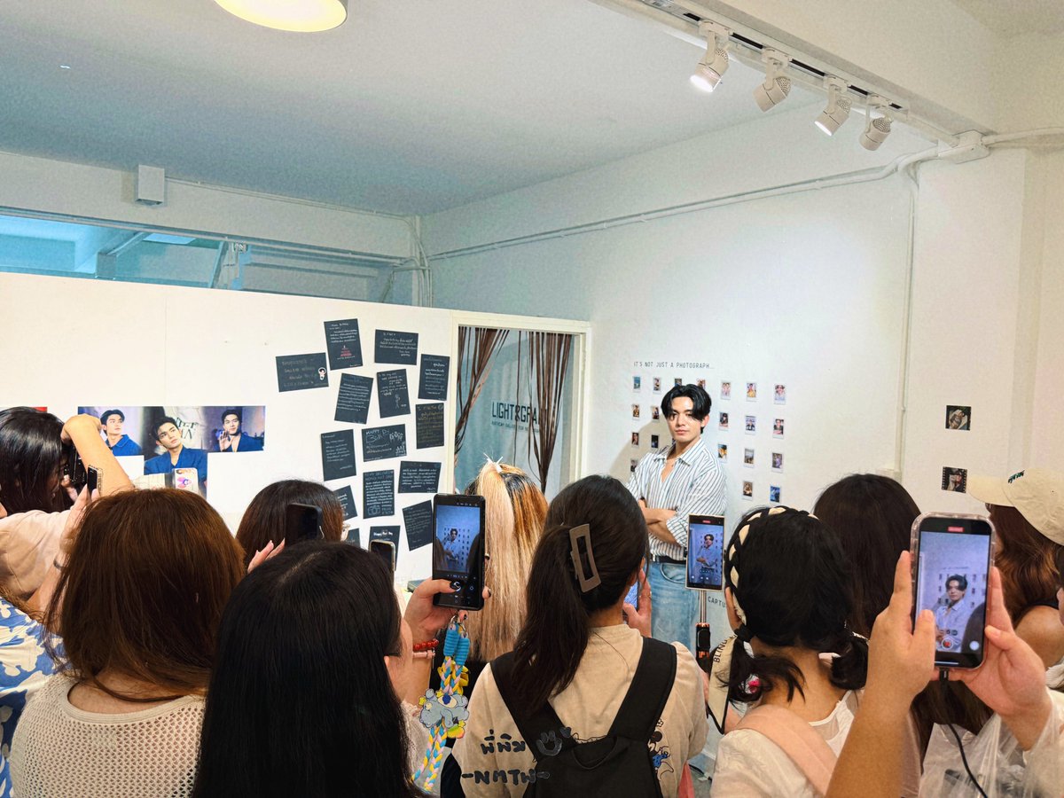 NMTWSRP's tweet photo. IT'S NOT JUST A PHOTOGRAPH
IT'S ALL 'BOUT CAPTURING MOMENT
📸🖤🎞️

#netsiraphop 
#Net28thBDProject 
#filmfornetsrp https://t.co/eXLvbVx80m