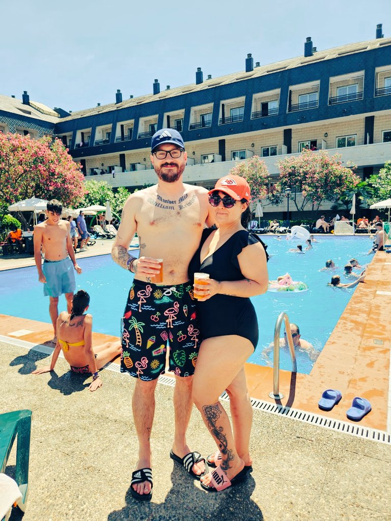 Update: your girl is still living her Chiefy best life!! Who wants a new account before the start of the season?? #chiefs #ChiefsKingdom    #nfl <a href="/ScarletWasTaken/">Scarlet (Taylor’s Version)</a> <a href="/si_mckillop/">Si McKillop</a>