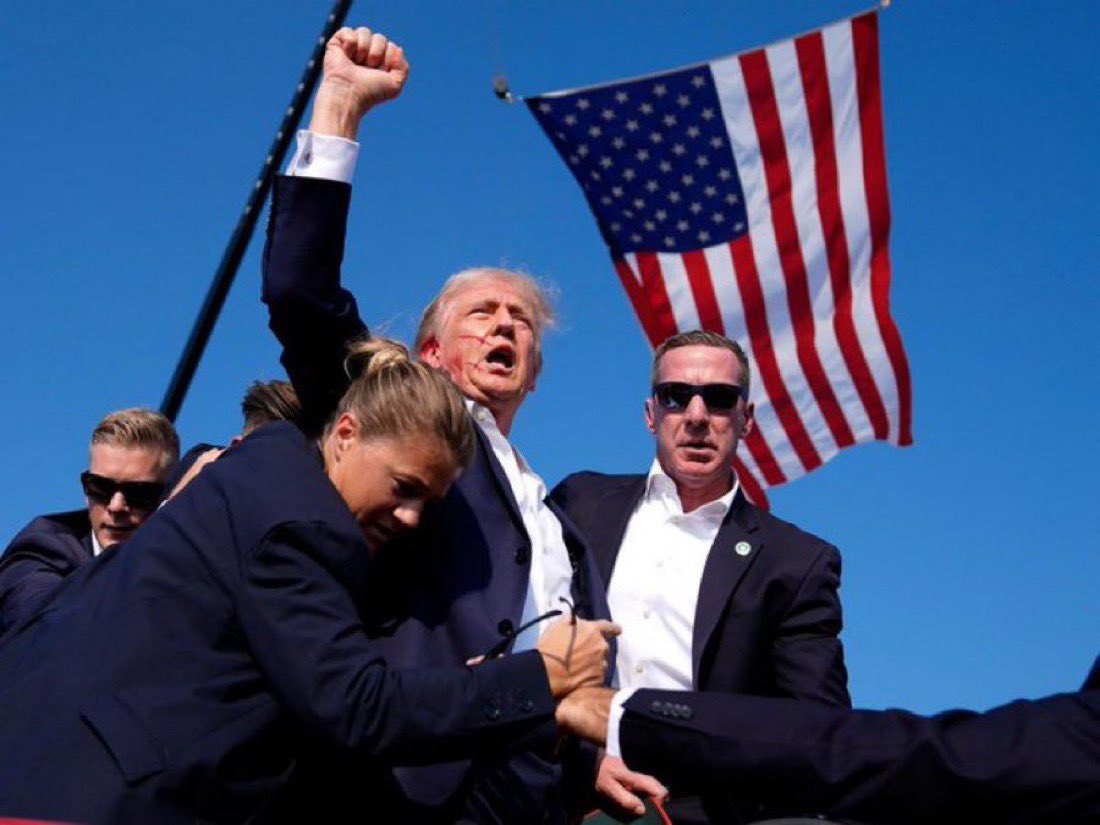 NickLangworthy's tweet image. One year ago today in a field in Butler, Pennsylvania, divine intervention saved the life of our nation’s leader.
We thank God for His protection over President Donald J. Trump.
Evil may strike, but violence will never overcome a nation guided by faith, courage, and the grace of…