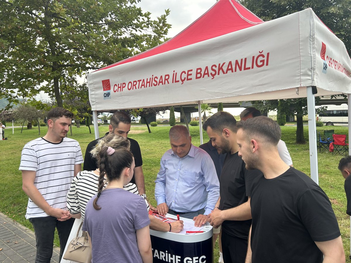 19 Temmuz Cumartesi günü, Genel Başkanımız Sayın Özgür Özel’in Trabzon’da gerçekleştireceği “Millet İradesine Sahip Çıkıyor” mitingi öncesinde, Beşirli Fodik’te vatandaşlarımızı mitinge davet ediyoruz.

Demokrasiye sahip çıkmak için, hep birlikte meydanlarda buluşuyoruz!