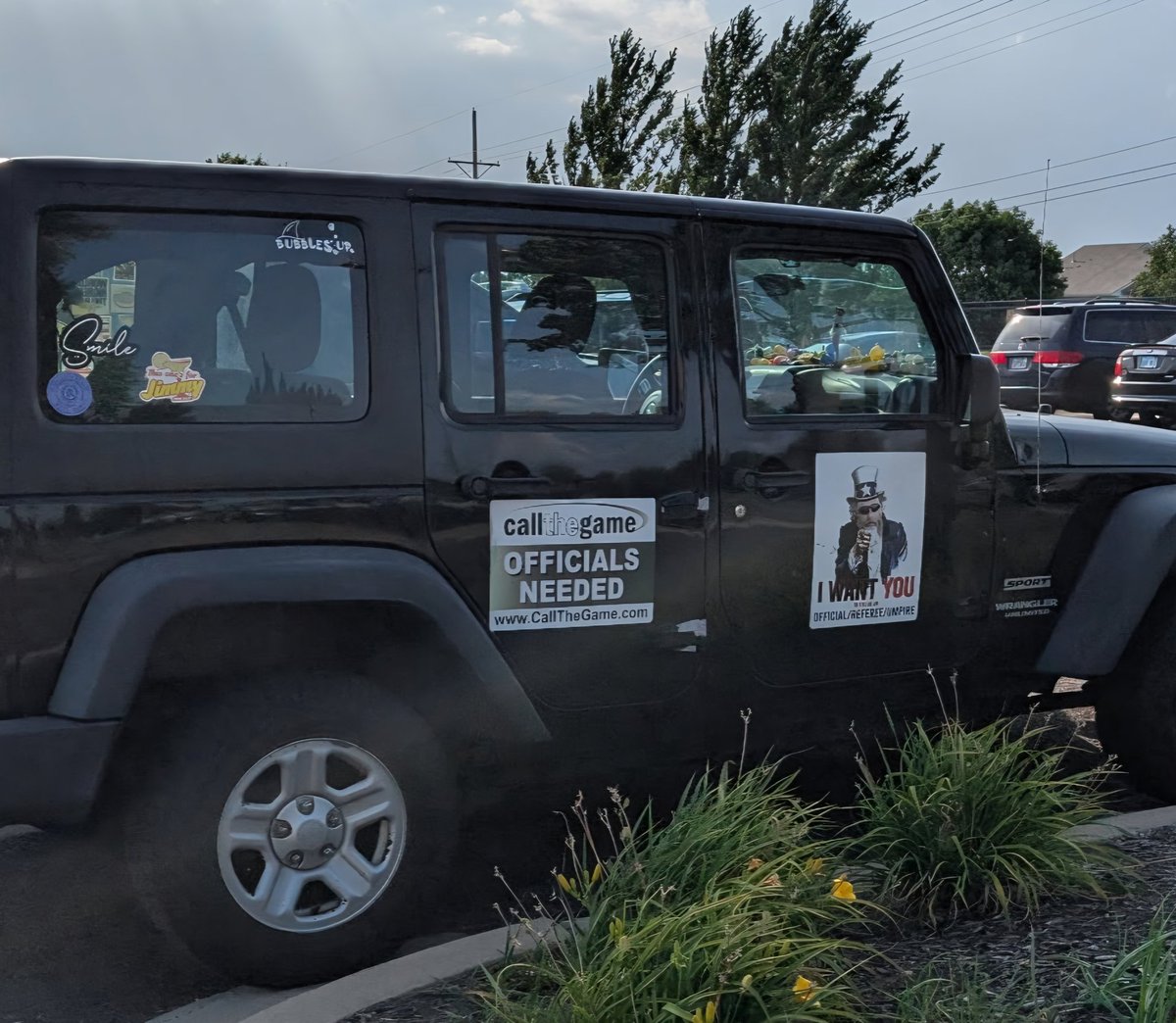 Today started out with a compliment..........someone at a stop light actually thanked me for being a sports official.  It made my day!!!!😄