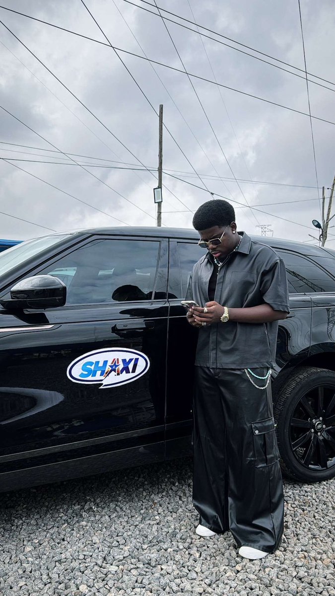 mr.savage (@davemrsavage) on Twitter photo Are you around legon campus or it’s Environ’s drop your location under the comment for a free ride in a Range Rover Velar 2021 #shaxi <a href="/shattawalegh/">SHATTA WALE</a> Are you around legon campus or it’s Environ’s drop your location under the comment for a free ride in a Range Rover Velar 2021 #shaxi <a href="/shattawalegh/">SHATTA WALE</a>