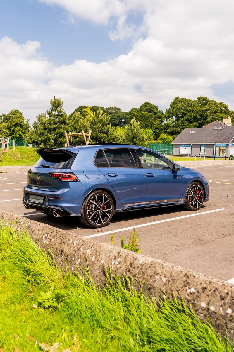 Proper hot hatch weather 😎

300BHP, front wheel drive and a playful chassis. What more could you want from a hot hatch (Well… a Golf R would also be nice 😊)

Our GTI Clubsport Demo is out making the most of this incredible weather

 #frankkeanevw