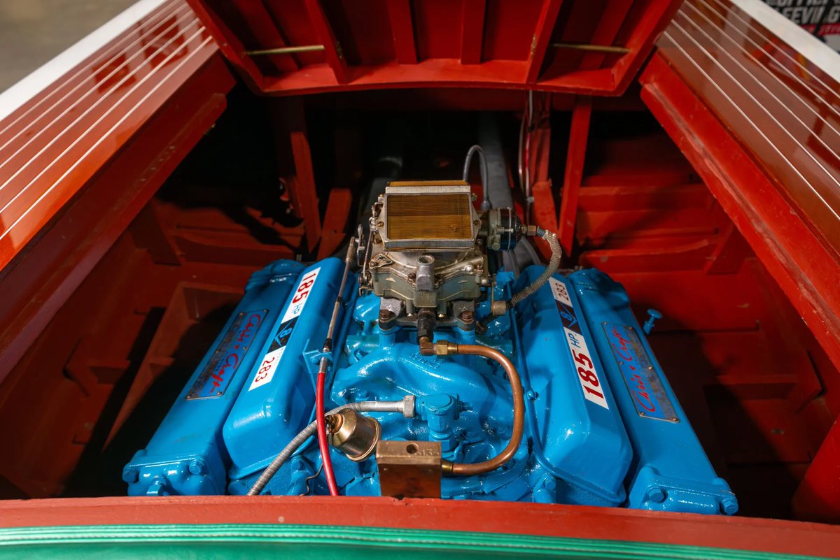 HemmingsNews's tweet image. One of only 60 made in 1961, this Chris Craft Capri Runabout is powered by a 283 V8 and comes with a custom trailer🛥️

Available Now bit.ly/4leZHin

#HemmingsFinds #ChrisCraft #VintageBoats