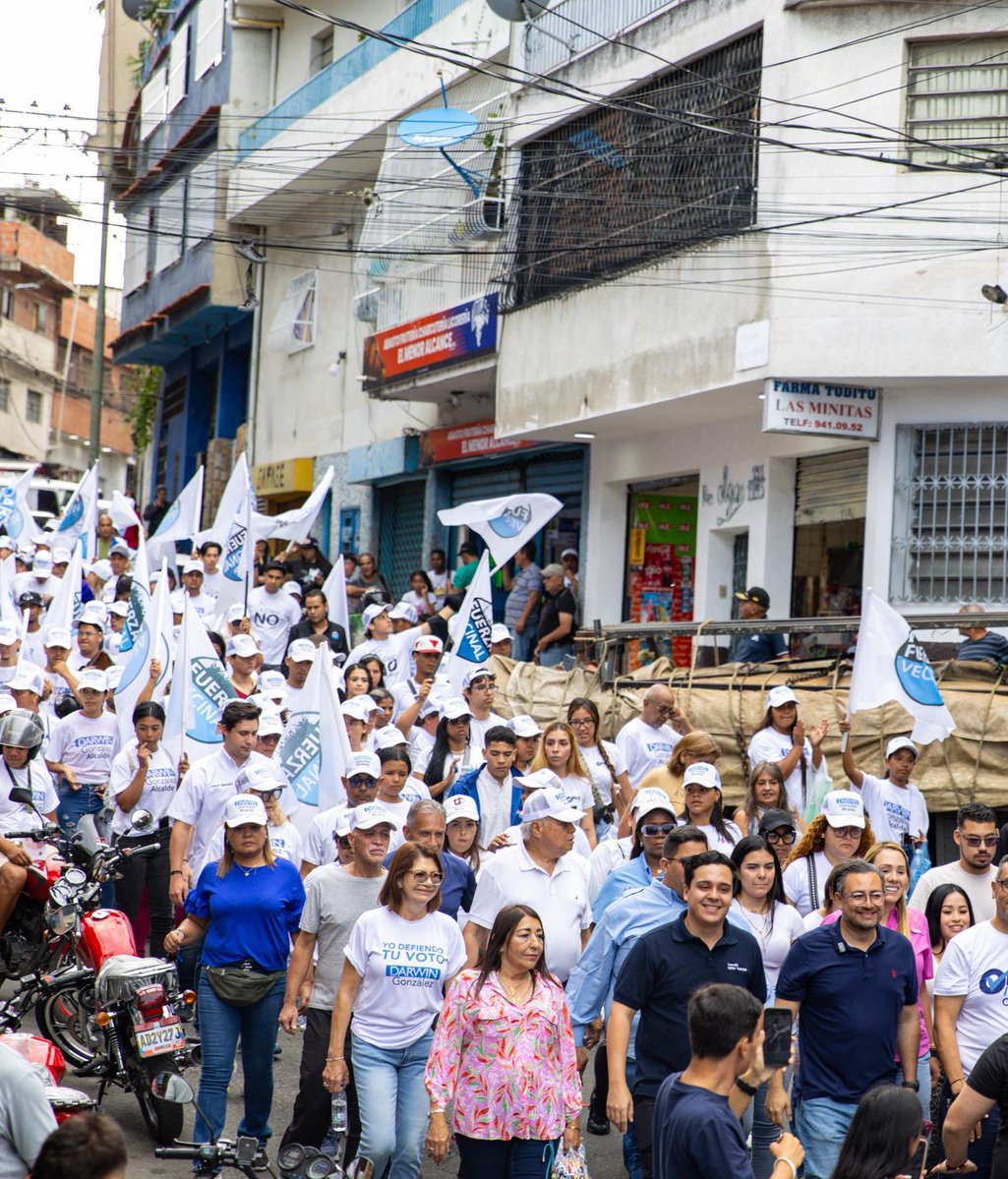 diegopadronb's tweet image. ¡Faltan 14 días!
Los baruteños no vamos a caer en la desesperanza ¡Vamos a seguir luchando unidos!
El 27 de julio invitamos a participar a cada baruteño con la convicción de que hacemos lo correcto por la comunidad y por nuestro municipio.
Baruta defiende su casa en la…