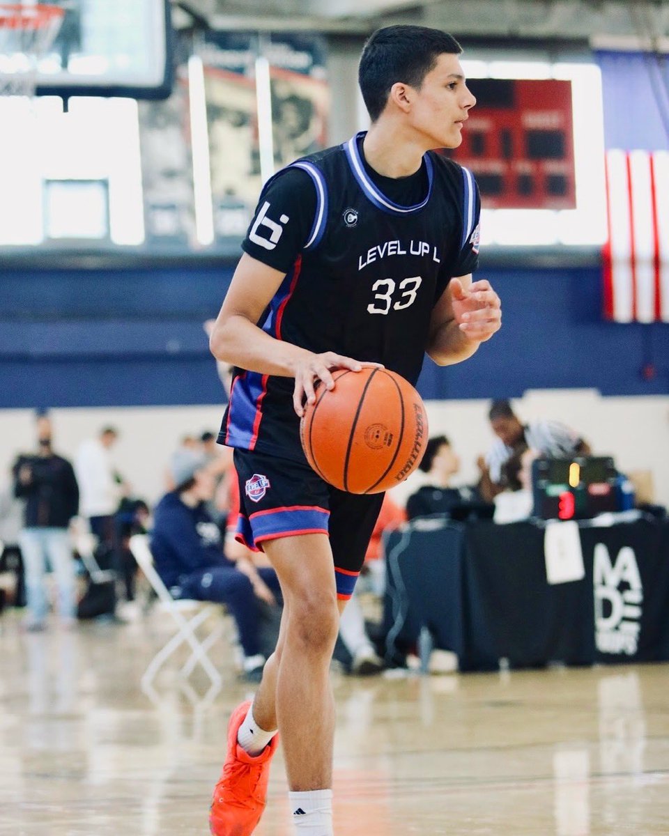 levelup_li's tweet image. Big wknd for our 16U team going 5-2 in the @madehoops Summer Live 1 & 2 events in Oaks, PA. The team was composed beating high level opponents throughout.
They will be back at it next wknd where they look to compete for a chip at the Summer Live Finale in Baltimore, MD.