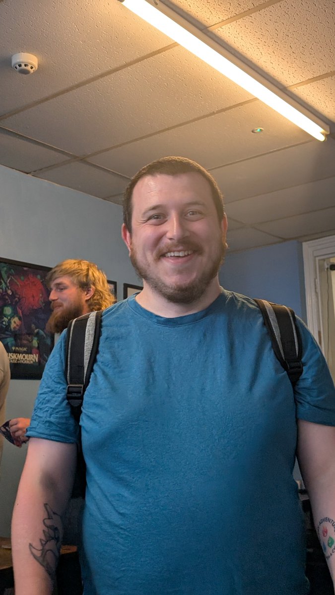 SpikesHideout tweet media