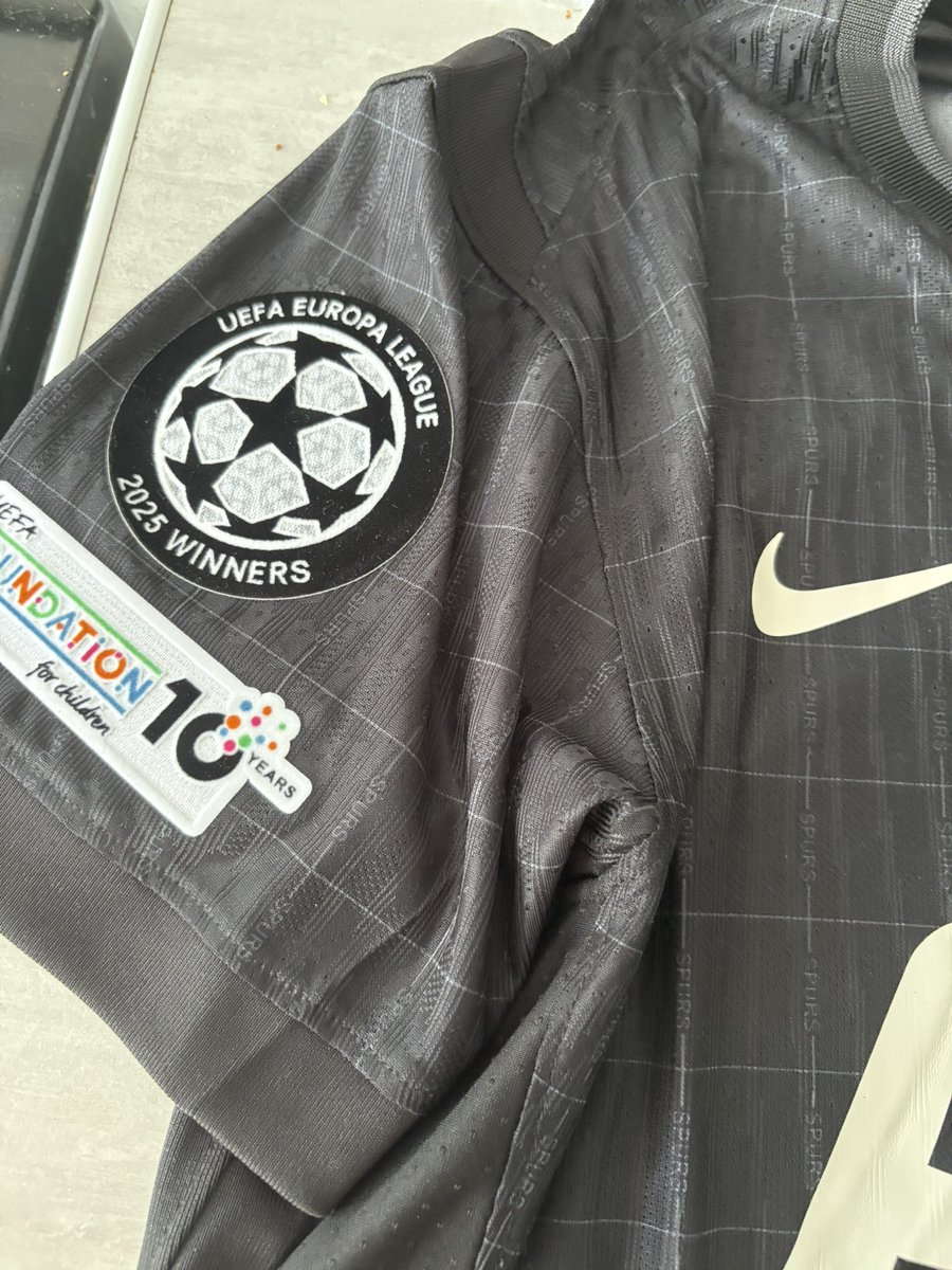 oJaayCo's tweet image. Best quality home/away/third kit I’ve genuinely had off DH Gate,
Service is incredible to not only did it arrive earlier than expected. He made sure I was happy with the order & quality.
He is also giving away £10 to three people who retweet this!
Discount code 3B4EI67D get…