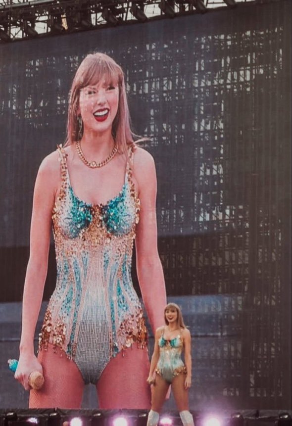 marleyharper's tweet image. long live that look on your face 🥲