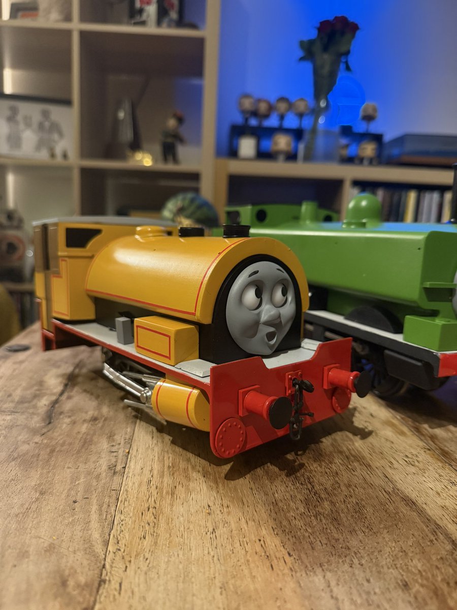 HenryFan91's tweet image. Looking for someone to CAD me a file. I need a G scale Percy coupling rod doing. It’s a specific part so I can shorten it and and print to replace these horrible things!