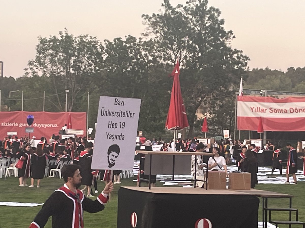 odtü mezuniyeti, devrim stadyumu
#aliismailhep19yaşında