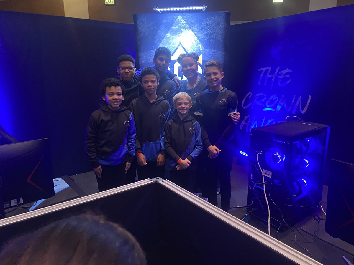 JH Stoltz (@jhstoltz) on Twitter photo The highlight of his weekend was meeting <a href="/2Die4xd/">razzle dazzle𖤐</a> at #AGC25👑. The highlight of his weekend was meeting <a href="/2Die4xd/">razzle dazzle𖤐</a> at #AGC25👑.