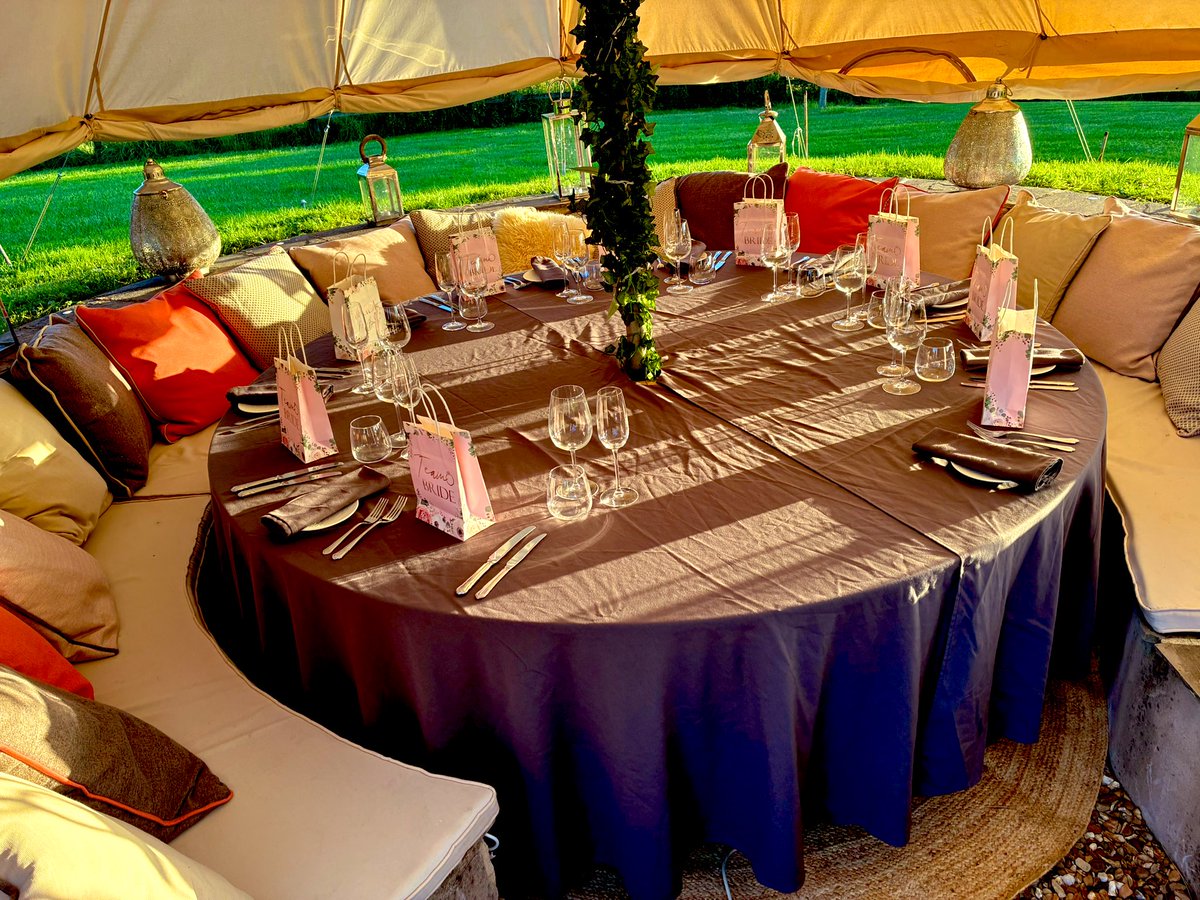 JoPetersEYFS's tweet image. Gorgeous setting for a hen party in Elsack.